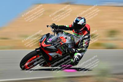 media/May-31-2025-Classic Track Day (Sat) [[da23ab3028]]/Group A/Session 2 (Turns 1 and 3)/